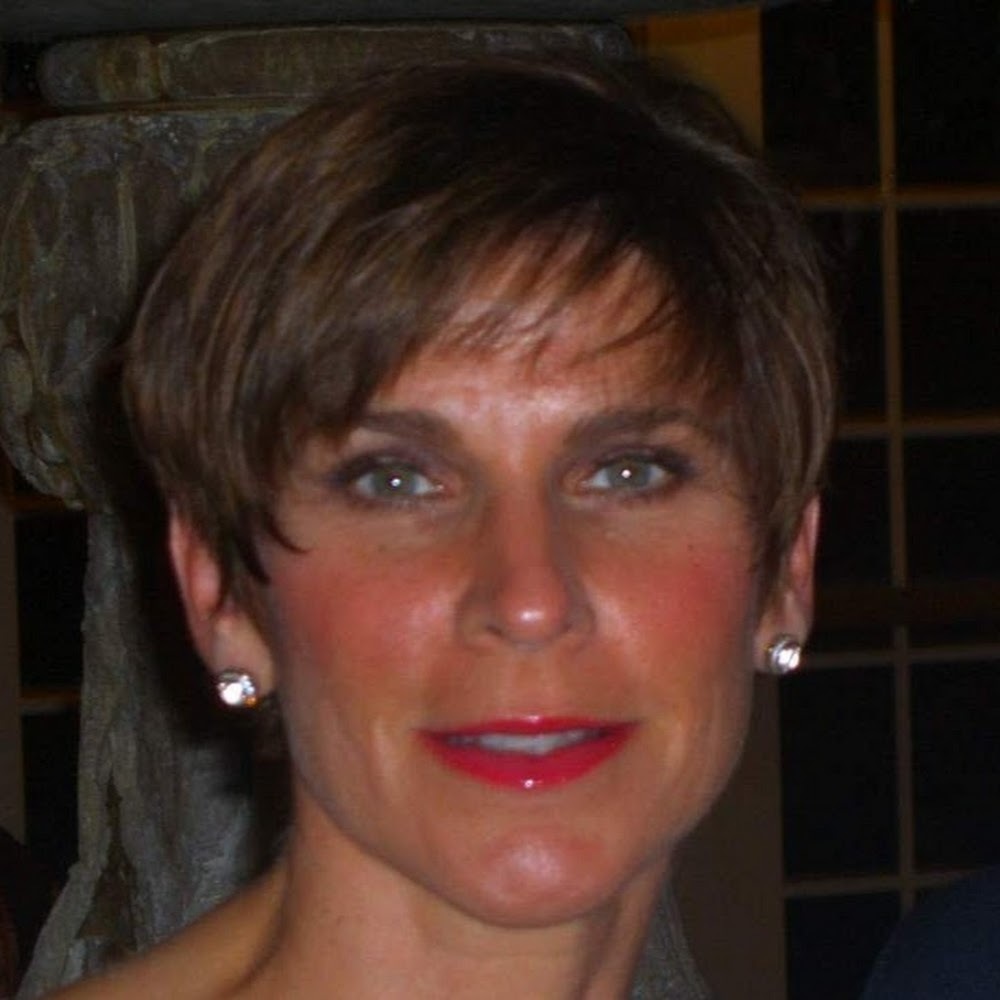 Meet your Posher, Kim martin
